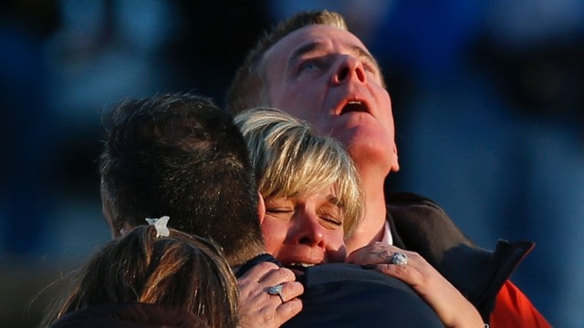 Sandy-Hook-Connecticut-school-shooting-22-jpg