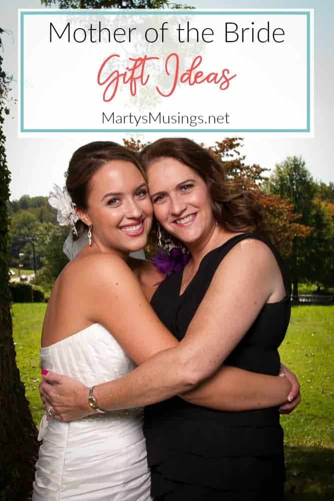 Mother of the bride gift ideas with picture of mom and daughter