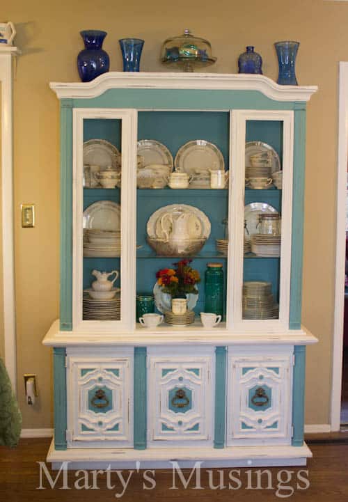 How to Chalk Paint Furniture by Marty's Musings