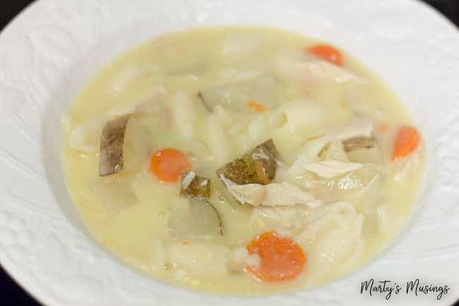 Slow Cooker Chicken Noodle Soup