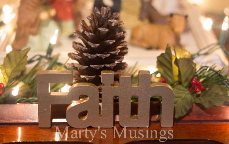 Inexpensive Christmas Decor