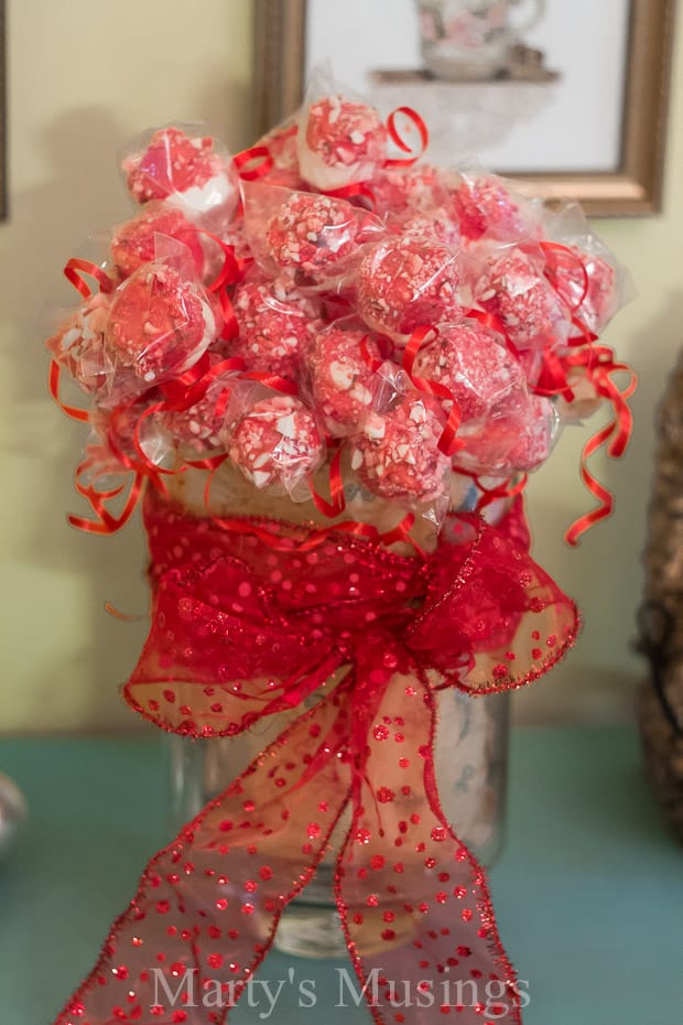 Valentine Marshmallow Pops - Marty's Musings