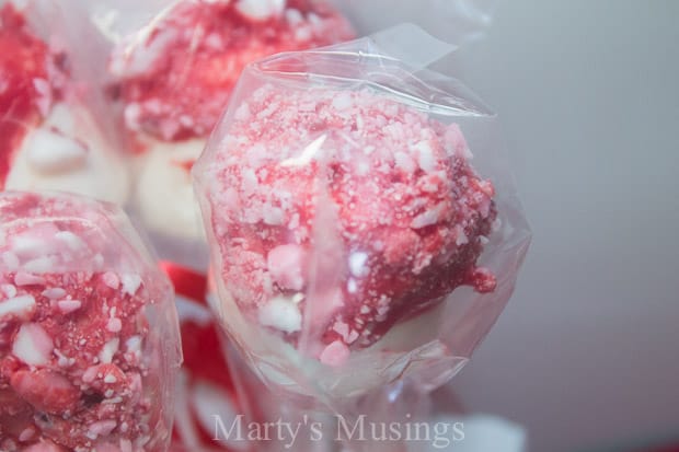Valentine Marshmallow Pops - Marty's Musings