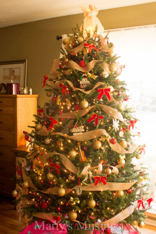 A christmas tree in a room