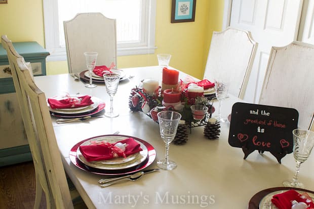 Valentine’s Day Tablescape