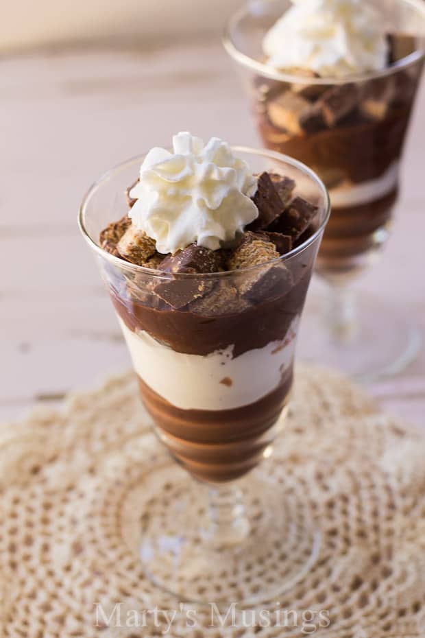 Simple Dessert Recipe for Chocolate Candy Bar Parfait