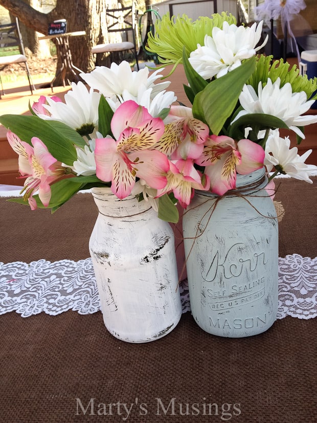 A vase of flowers on a table