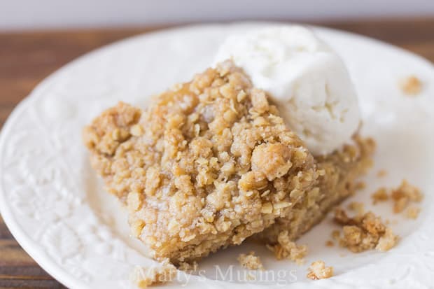 Apple Pie Filling Bars with Streusel Topping - Marty's Musings