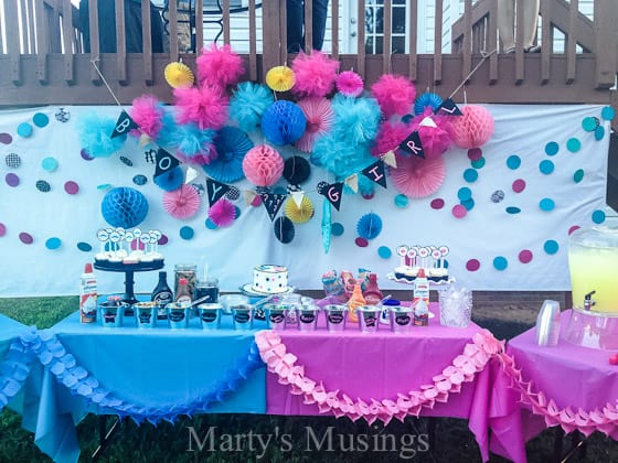 How to Host a Baby Gender Reveal Party + FREE Printables