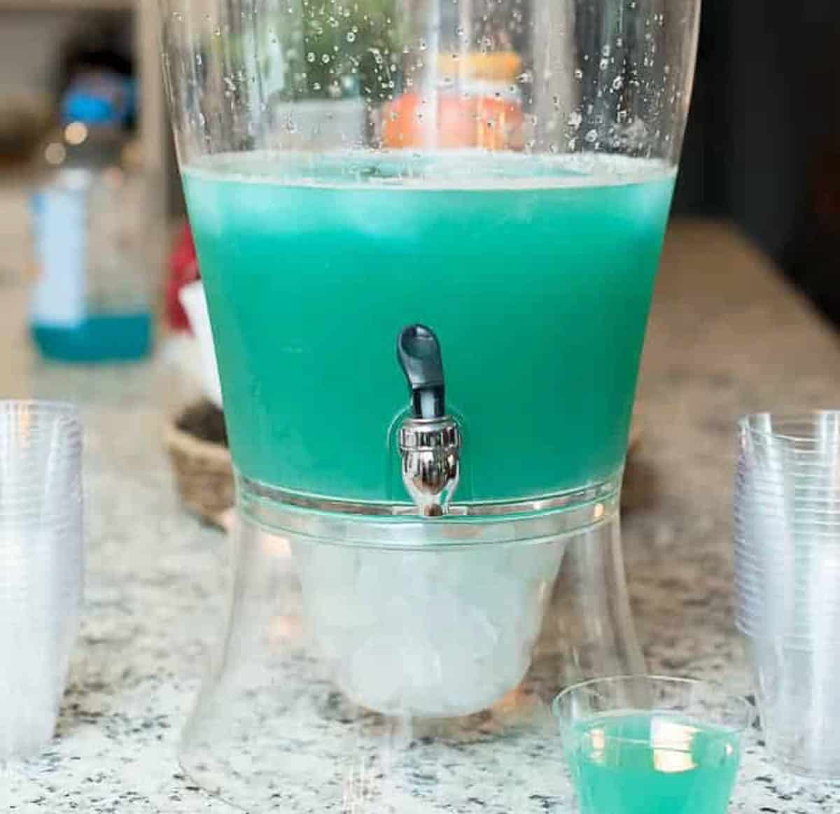Easy Blue Frozen Punch For Any Party!