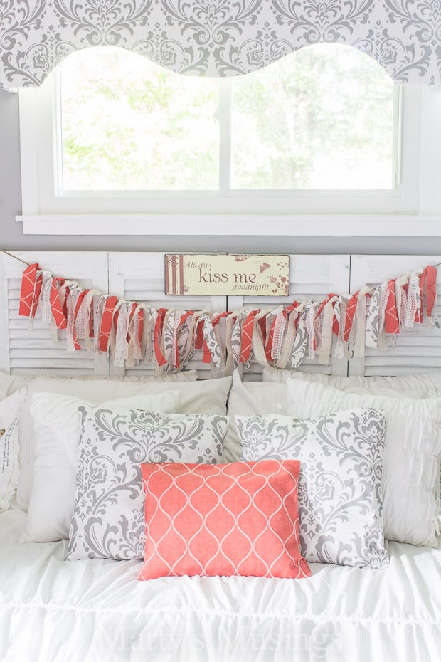 How to Make a DIY Fabric Rag Banner