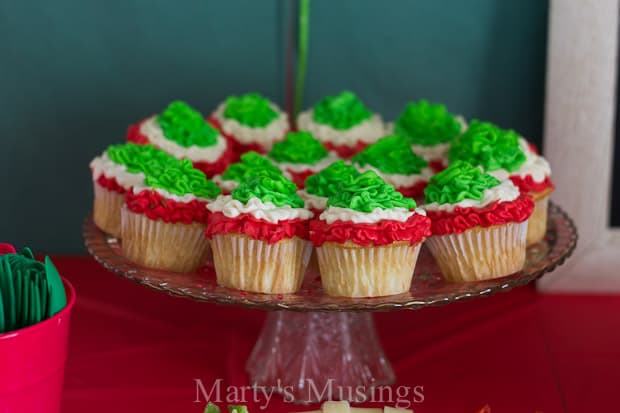 Cinco de Mayo cupcakes with red, green and white frosting