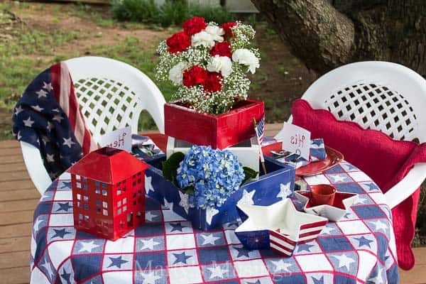 DIY Centerpiece for 4th of July