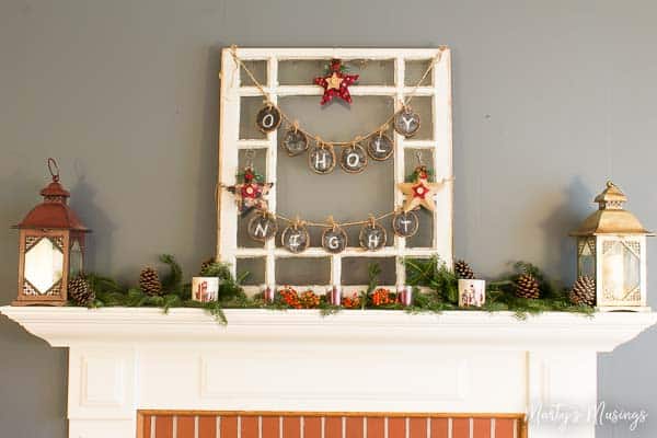 How to Decorate a Christmas Mantel the Cheap Way!