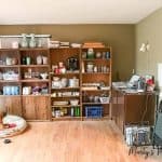 A room filled with furniture and a book shelf