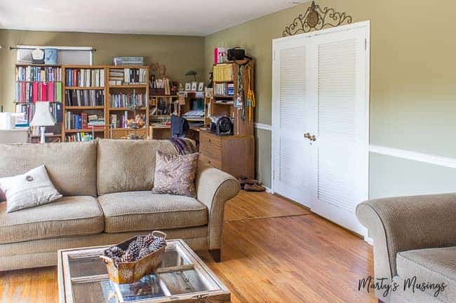 A living room filled with furniture and a flat screen tv