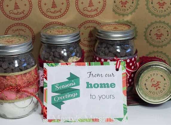 Christmas gift labels and mason jar labels with free printable