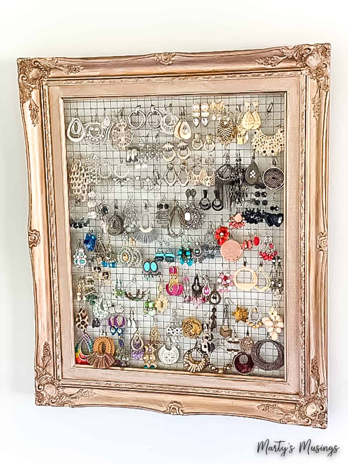 Wall Jewelry Storage