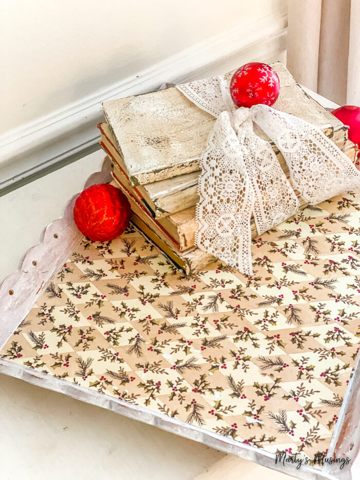 Whitewashed tray with Christmas paper